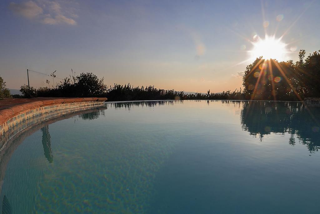 Agriturismo Poggio Delle Conche Pitigliano Exteriör bild