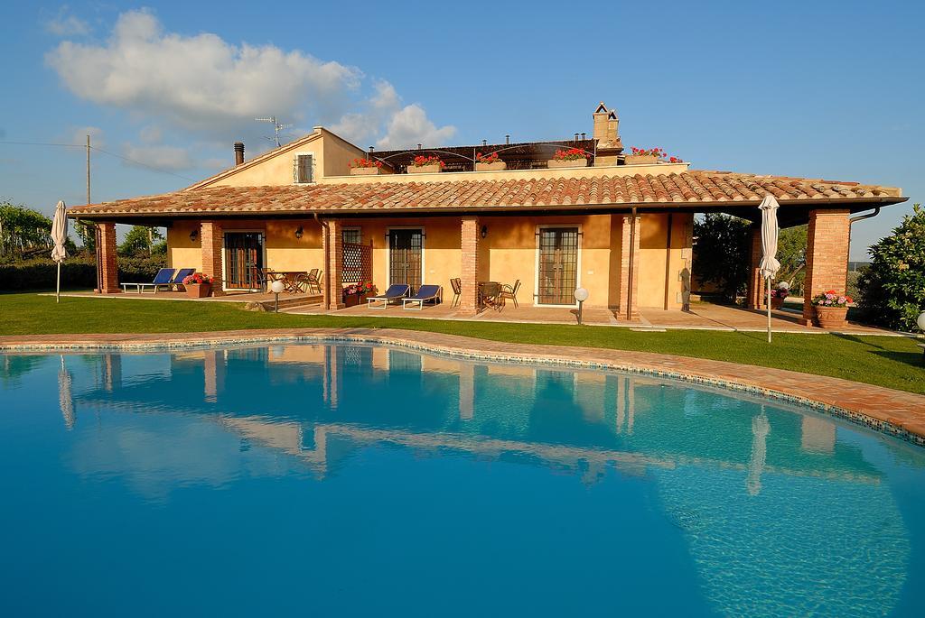 Agriturismo Poggio Delle Conche Pitigliano Exteriör bild