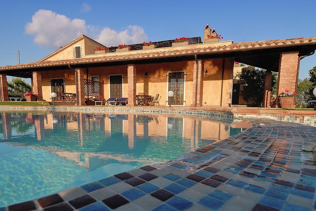Agriturismo Poggio Delle Conche Pitigliano Exteriör bild