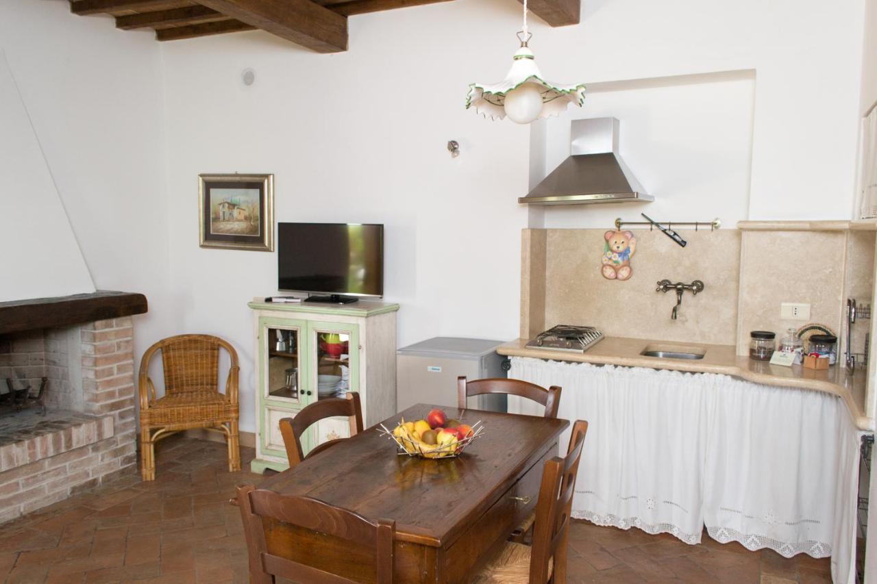 Agriturismo Poggio Delle Conche Pitigliano Exteriör bild